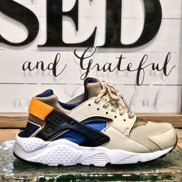 Nike Air Huarache Run GS Tan Green Orange #DV7139 100 - Picture 1 of 7